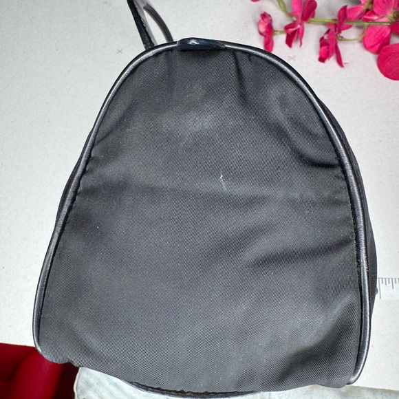 β οΈβ₯οΈ Authentic PRADA Vintage Nylon Tessuto Leather Hand Boston Bag β₯οΈβ οΈ - Picture 7 of 16